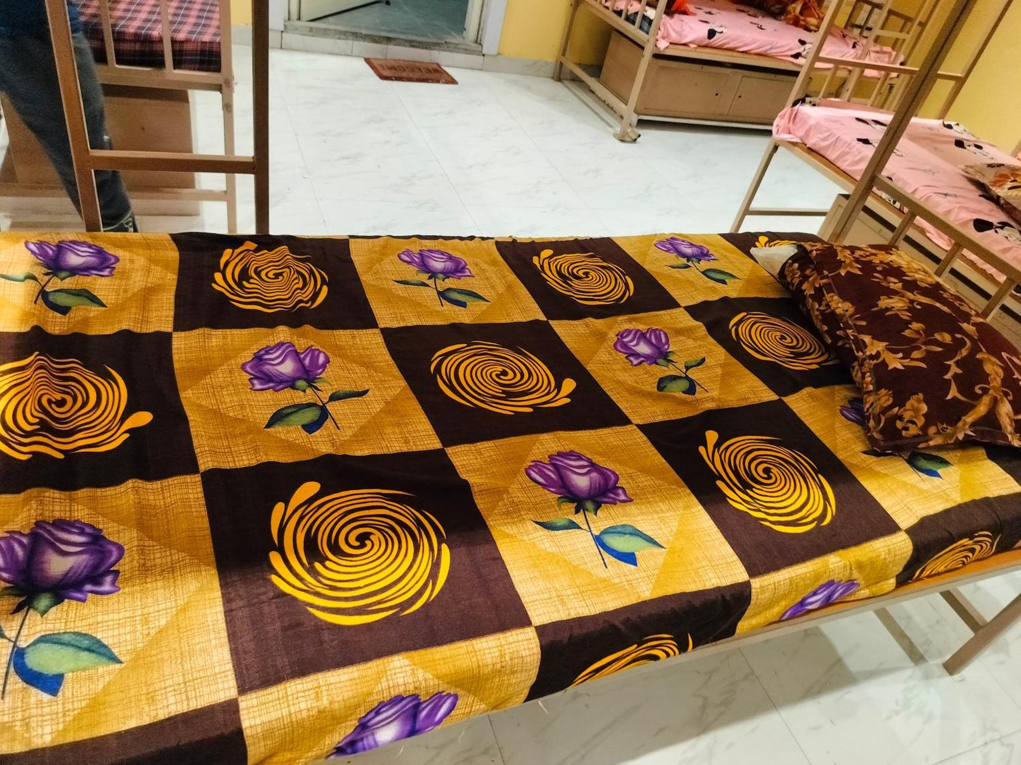 Sri Durga Jatri Nibasa Hostel Brahmapur Bagian luar foto